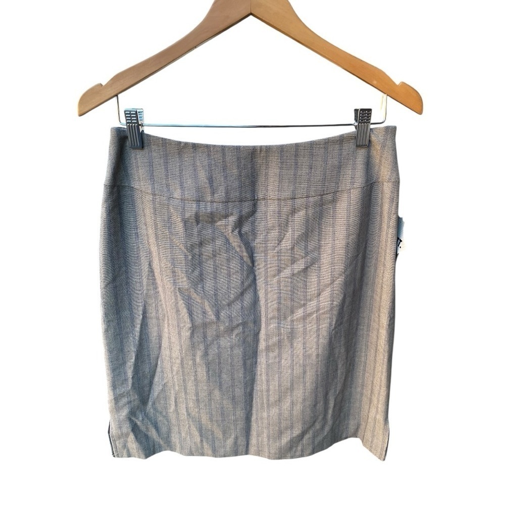 Amanda Smith NWT Stripped Classic Gray Skirt I Size:10